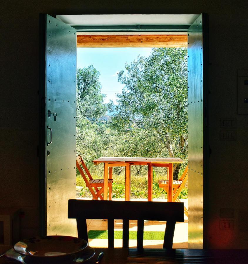 La Casa Del Cancello Di Borgo Carbone Locri Exteriér fotografie